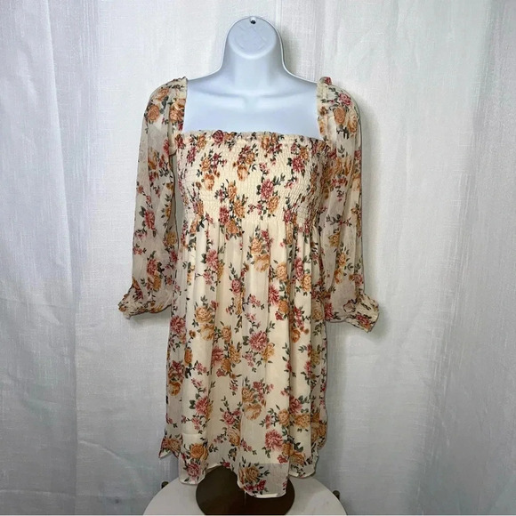 Forever 21 Contemporary Floral Fringe Off /On Shoulder Flowy Dress Size Medium - Picture 1 of 6